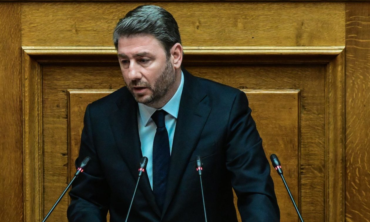 Ανδρουλάκης:-«Απαιτούνται-απαντήσεις-για-τη-χρηματοδότηση-μηχανισμών-παραπληροφόρησης