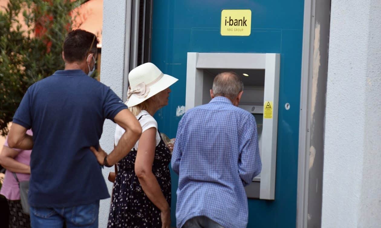 Συντάξεις-Μαΐου-2025:-Πότε-θα-μπουν-χρήματα-στους-λογαριασμούς