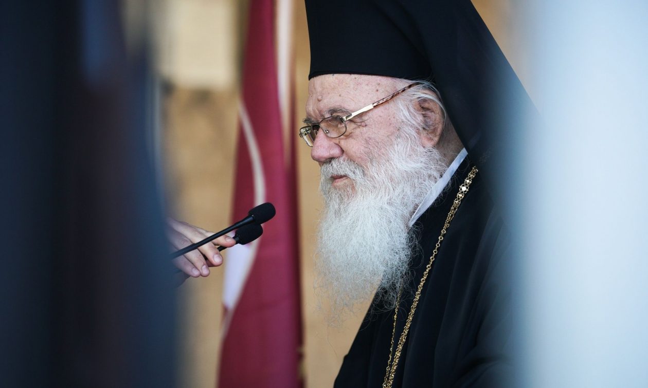 Μήνυμα-Αναστάσεως-του-Αρχιεπισκόπου-Ιερώνυμου:-Η-Ανάσταση-ως-αντίδοτο-στο-σκοτάδι-του-κόσμου