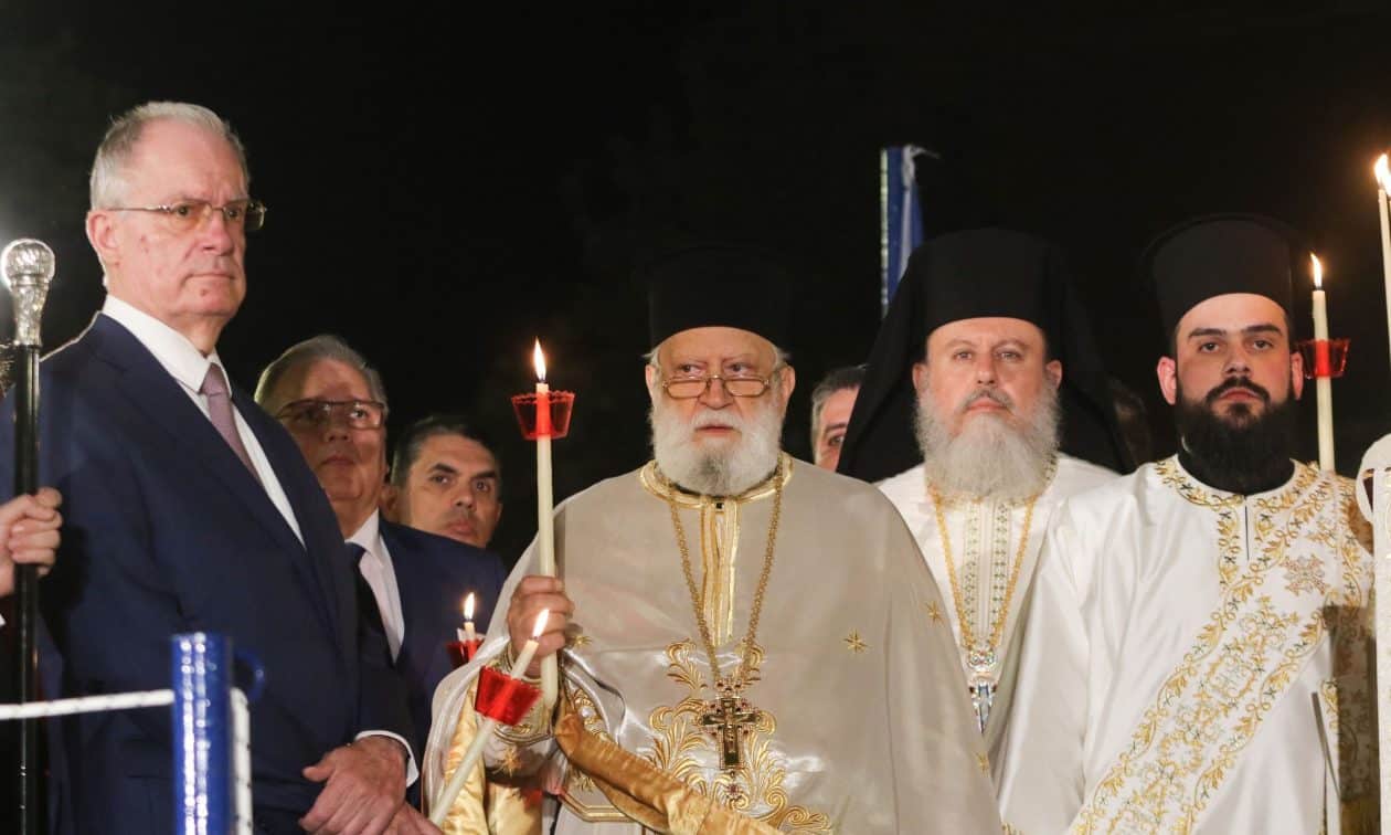Μήνυμα-Τασούλα-για-την-Ανάσταση:-«Γιορτάζουμε-τη-νίκη-της-ζωής,-του-φωτός,-της-ελπίδας»