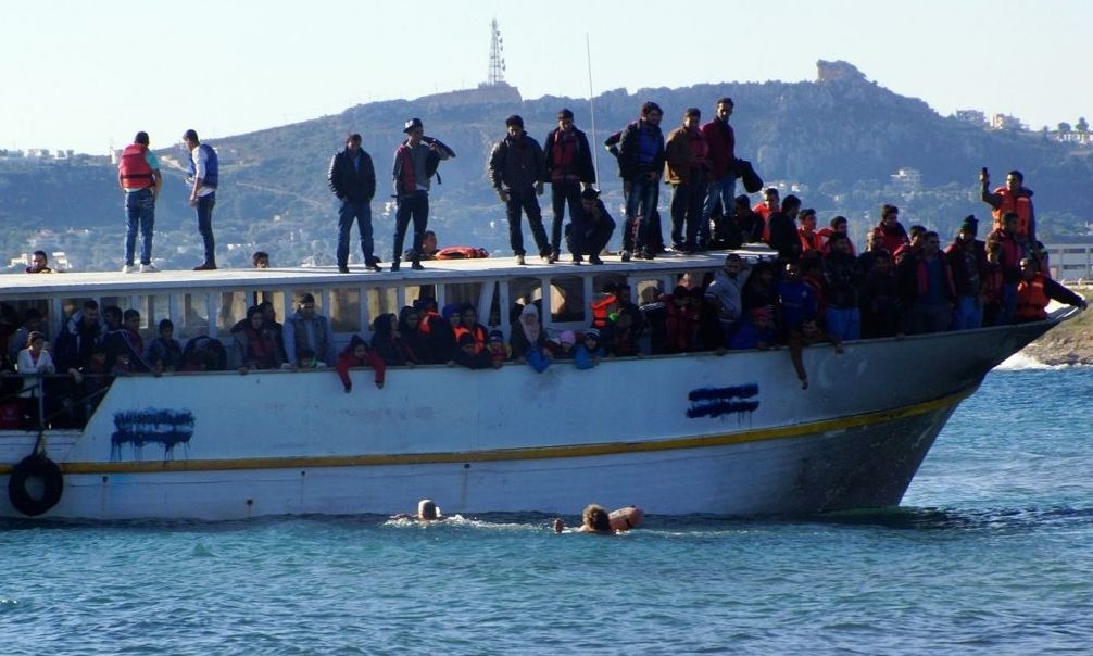 Χανιά:-Τέσσερις-συλλήψεις-διακινητών-μεταναστών-–-Τους-μετέφεραν-στην-Κρήτη-από-τη-Λιβύη