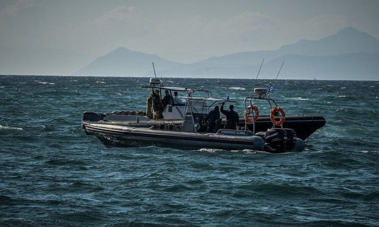 Εντοπισμός-και-διάσωση-204-αλλοδαπών-στη-Γαύδο-–-Στις-λέμβους-επέβαιναν-μόνο-άνδρες