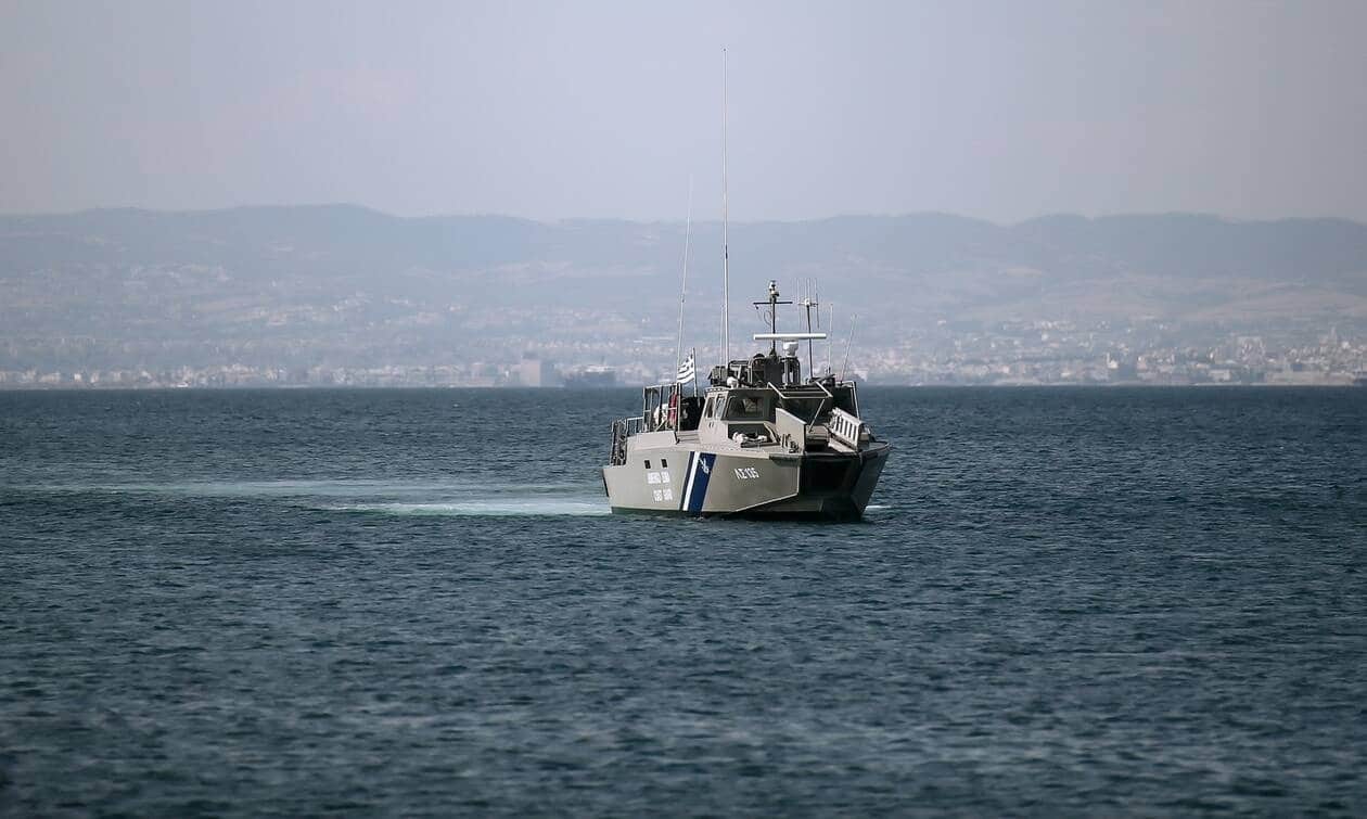 Βλάβη-σε-ερευνητικό-πλοίο-ανοιχτά-της-Μήλου-–-Προσέκρουσε-σε-ύφαλο