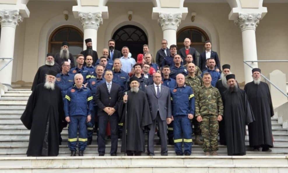 Άγιο-Όρος:-Ευρεία-Σύσκεψη-υπό-τον-Γενικό-Γραμματέα-Πολιτικής-Προστασία-για-την-αντιπυρική-περίοδο