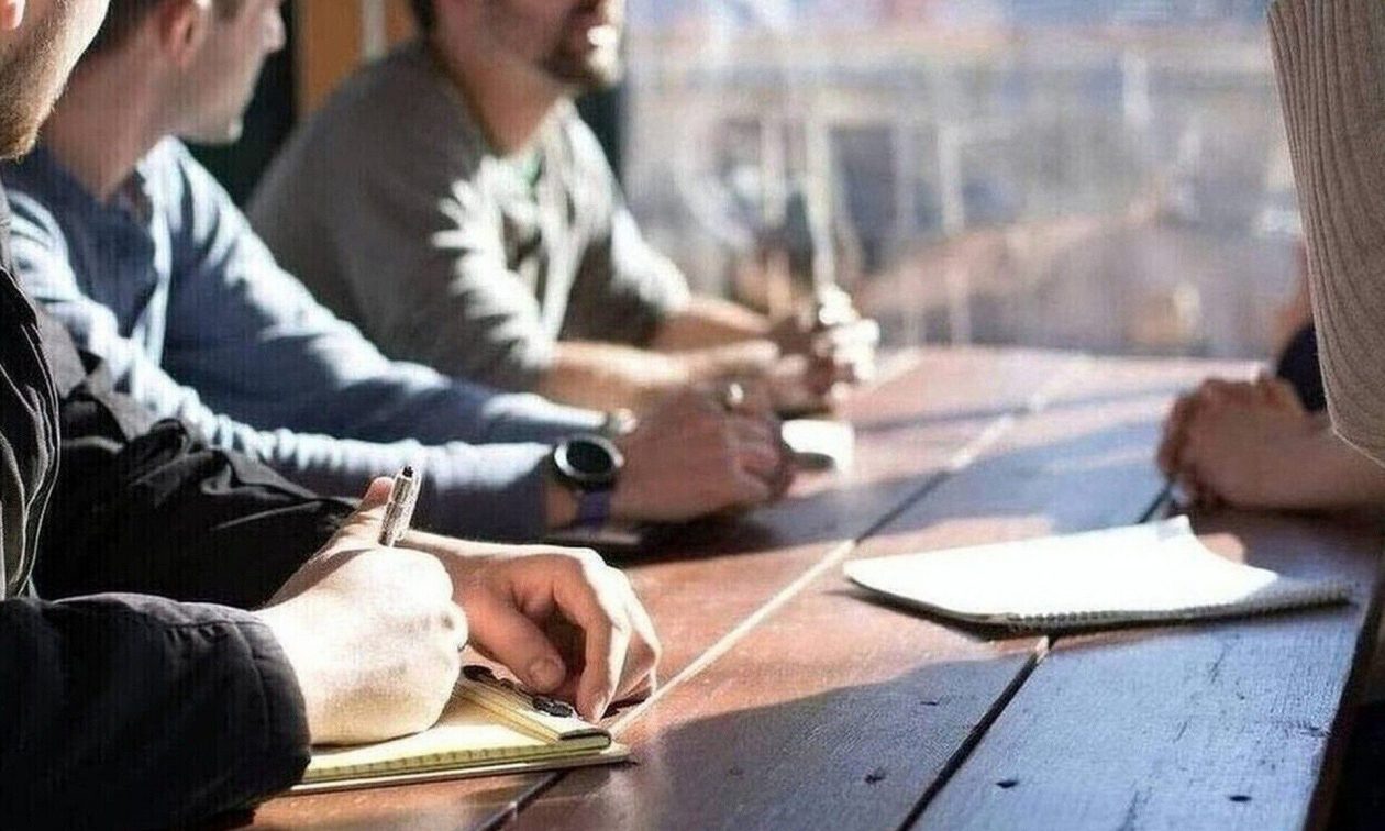 Ξεκίνησαν-οι-αιτήσεις-για-τις-100-θέσεις-απασχόλησης-σε-πυρόπληκτους-Δήμους-της-Αττικής