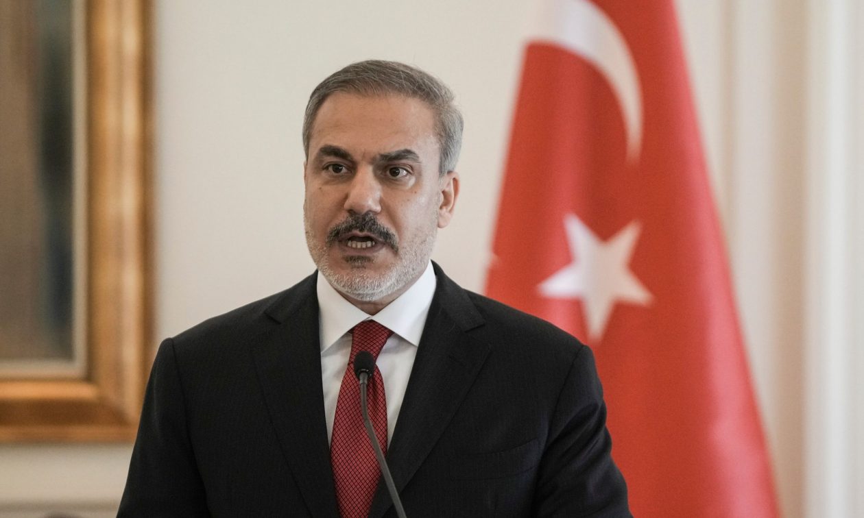 Τουρκία:-Η-διαδικασία-του-Τραμπ-ο-μόνος-τρόπος-για-τα-πυρηνικά-του-Ιράν,-δηλώνει-ο-Φιντάν