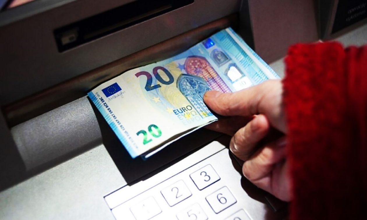 Επίδομα-250-ευρώ-στους-συνταξιούχους-τον-Ιούλιο:-Ποιοι-οι-δικαιούχοι,-ποιοι-εξαιρούνται