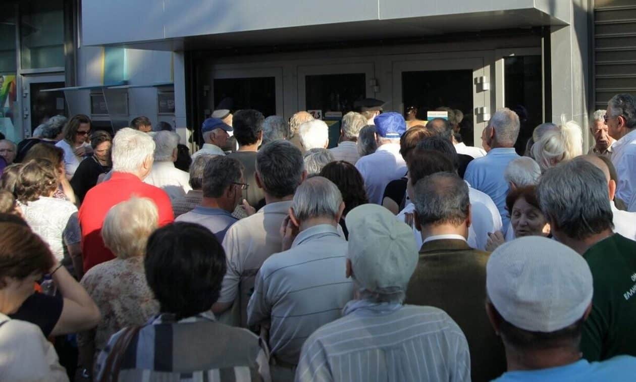 Συντάξεις:-4-+-1-αυξήσεις-έως-τις-αρχές-του-2026-–-Τι-ποσά-θα-λάβουν-οι-δικαιούχοι