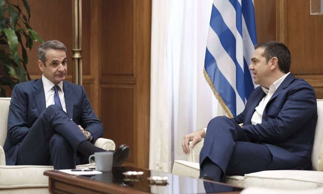 ΟΠΕΚΕΠΕ:-Ο-Μητσοτάκης-παραδέχεται-«αποτυχία»,-ο-Τσίπρας-επιχειρεί-ρελάνς-για-το-δημοψήφισμα-του-2015