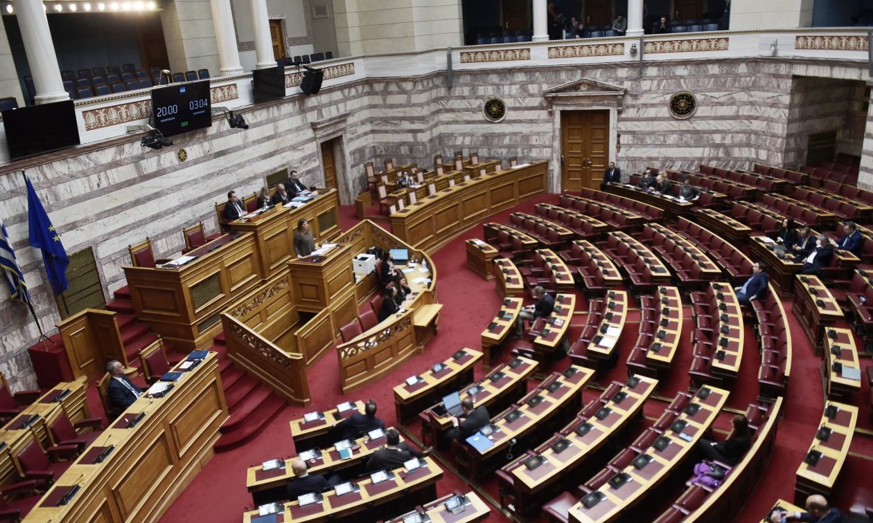 Βουλή:-Υπερψηφίστηκε-το-ενεργειακό-νομοσχέδιο-με-βελτιωτικές-αλλαγές