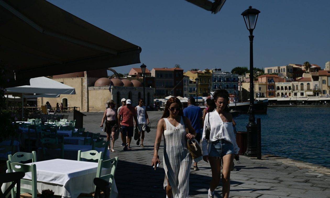 Πλήγμα-για-τον-τουρισμό-–-Πάνω-από-17-εκατ.-Γερμανοί-δεν-θα-κάνουν-διακοπές-εφέτος-λόγω-ύφεσης
