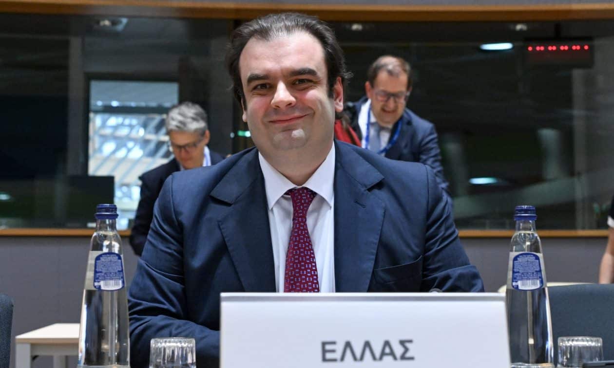 Κυριάκος:-Πιερρακάκης:-Πέντε-ευκαιρίες-για-το-ψηφιακό-ευρώ