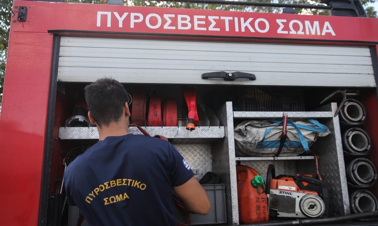 Κέρκυρα:-Πυροσβέστης-τραυματίστηκε-κατά-την-διάρκεια-κατάσβεσης-–-Νοσηλεύεται-στο-Νοσοκομείο