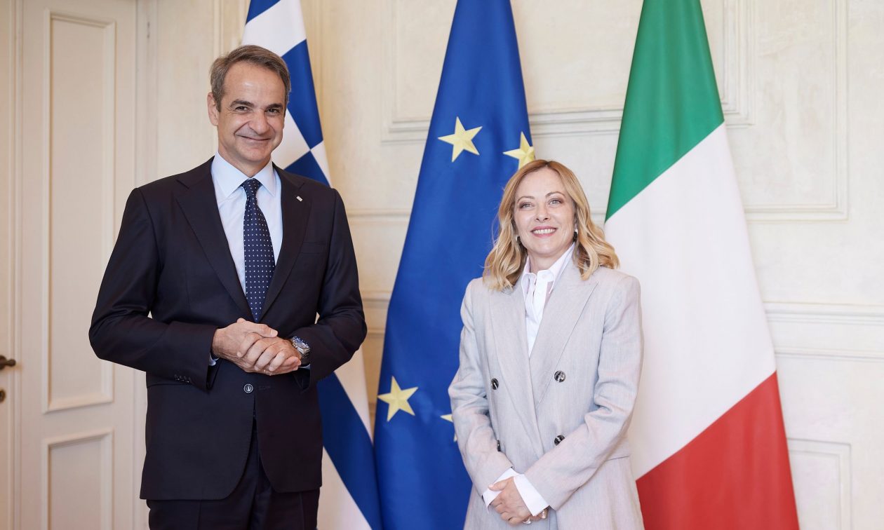 Στη-Ρώμη-ο-πρωθυπουργός-για-τη-Διάσκεψη-για-την-Ανάκαμψη-της-Ουκρανίας