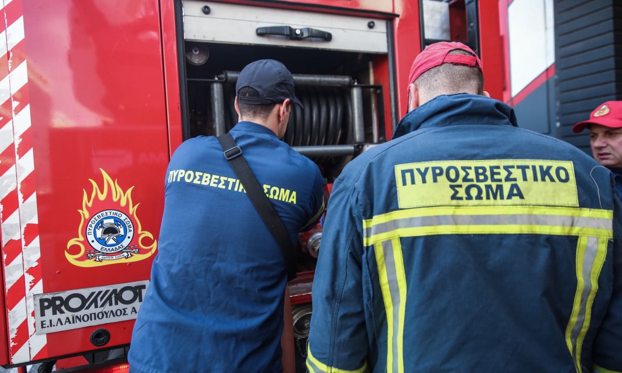 Υπό-έλεγχο-οι-τρεις-φωτιές-σε-Μιχαλακοπούλου,-Μενίδι-και-Αγία-Παρασκευή