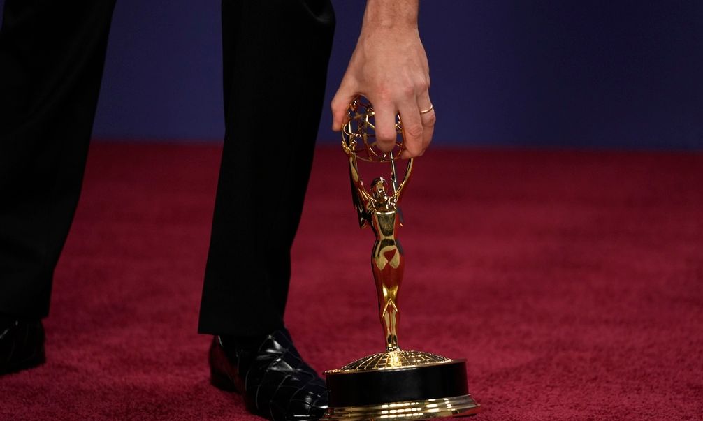 Βραβεία-emmy-2025:-Ολόκληρη-η-λίστα-με-τις-υποψηφιότητες-–-Οι-σειρές-που-ξεχωρίζουν