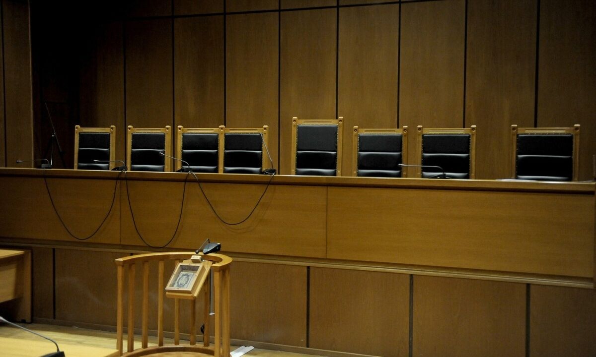 Φθιώτιδα:-Ένοχοι-οι-13-κατηγορούμενοι-για-τον-ΟΠΕΚΕΠΕ-–-Φυλάκιση-από-6-έως-40-μήνες