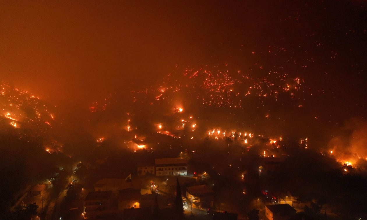 Τουρκία:-Εικόνες-αποκάλυψης-από-την-φλεγόμενη-Προύσα-Απομακρύνθηκαν-περισσότεροι-από-3.600-άνθρωποι