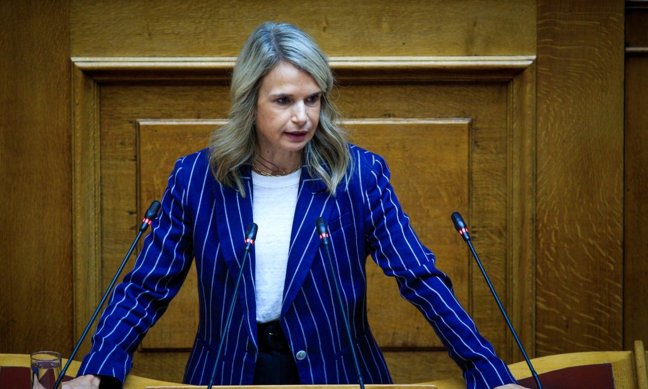 Αποστολάκη-για-τα-δάνεια-σε-ελβετικό-φράγκο:-«Αντί-για-ρύθμιση,-εμπαιγμός-σε-δόσεις»