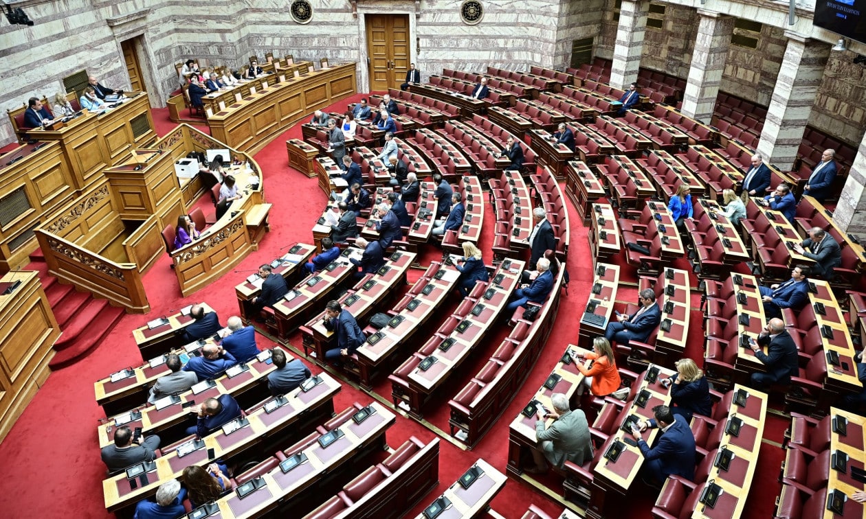 ΟΠΕΚΕΠΕ:-Τι-θα-κάνουν-τα-κόμματα-στη-σημερινή-ψηφοφορία-για-την-Εξεταστική