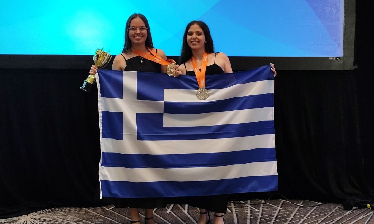 Καβάλα:-Δυο-17χρονες-Ελληνίδες-στην-κορυφή-του-κόσμου-στον-παγκόσμιο-διαγωνισμό-πληροφορικής