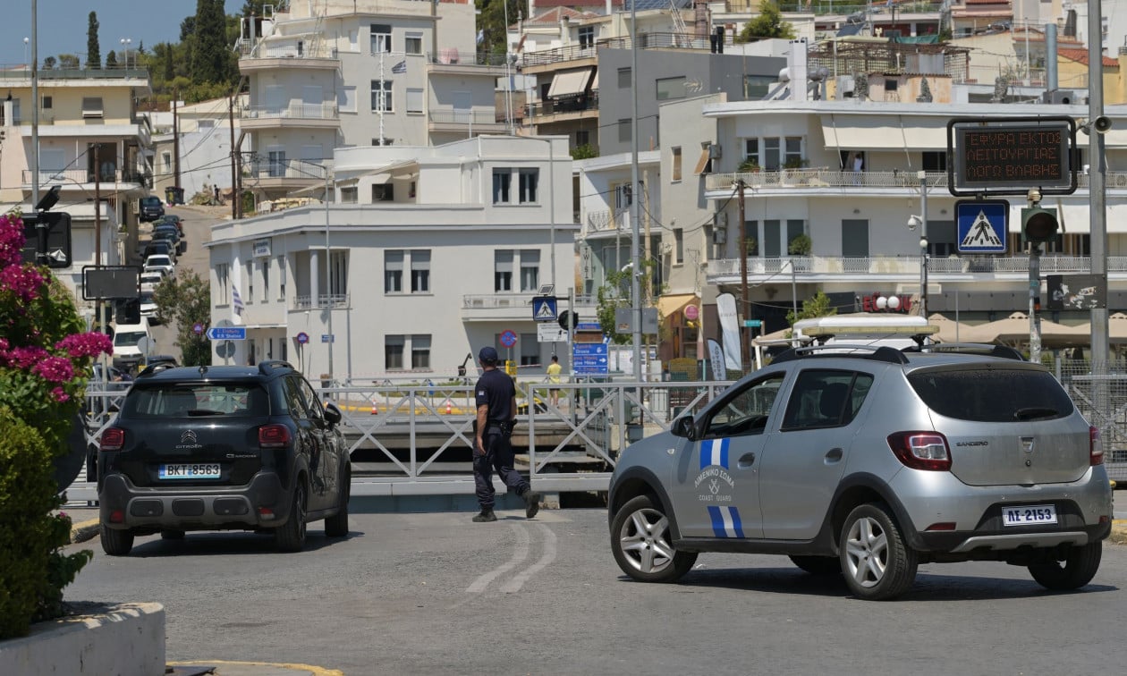 Χαλκίδα:-Στην-κυκλοφορία-δόθηκε-η-παλιά-γέφυρα-του-Ευρίπου