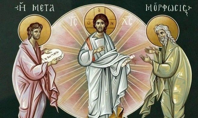 Της-Μεταμορφώσεως:-Γιατί-πάμε-σταφύλια-στην-Εκκλησία-–-Άγνωστα-έθιμα-της-γιορτής-του-Σωτήρος