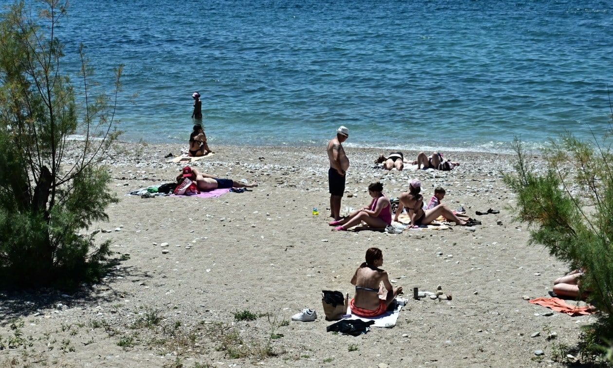 Απαγόρευση-κολύμβησης-σε-13-περιοχές-της-Αττικής