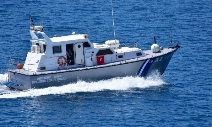 Πρέβεζα:-Προσάραξη-ιστιοφόρου-με-11-επιβαίνοντες-στην-Καστροσυκιά