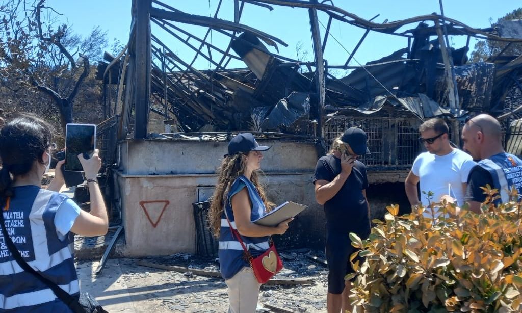 Λαυρεωτική-–-Σαρωνικός:-Ολοκληρώθηκαν-οι-αυτοψίες-σε-104-κτίρια-που-τυλίχθηκαν-στις-φλόγες