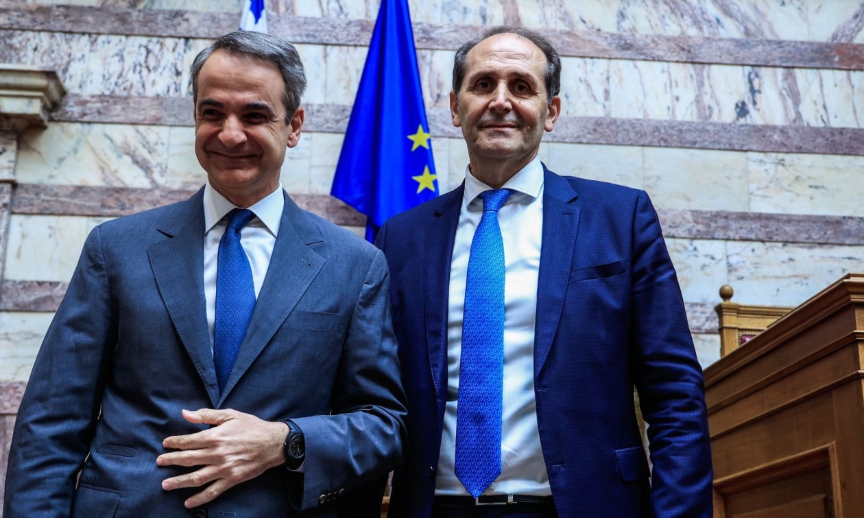 Μητσοτάκης:-Γλυκός-και-καλός-άνθρωπος-ο-Απόστολος-Βεσυρόπουλος-–-Συγκλονισμένος-με-τον-θάνατό-του