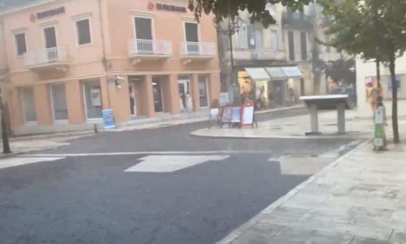 Κακοκαιρία-σαρώνει-την-Κέρκυρα:-Πλημμύρες,-προβλήματα-στην-κυκλοφορία-και-καθυστερήσεις-πτήσεων