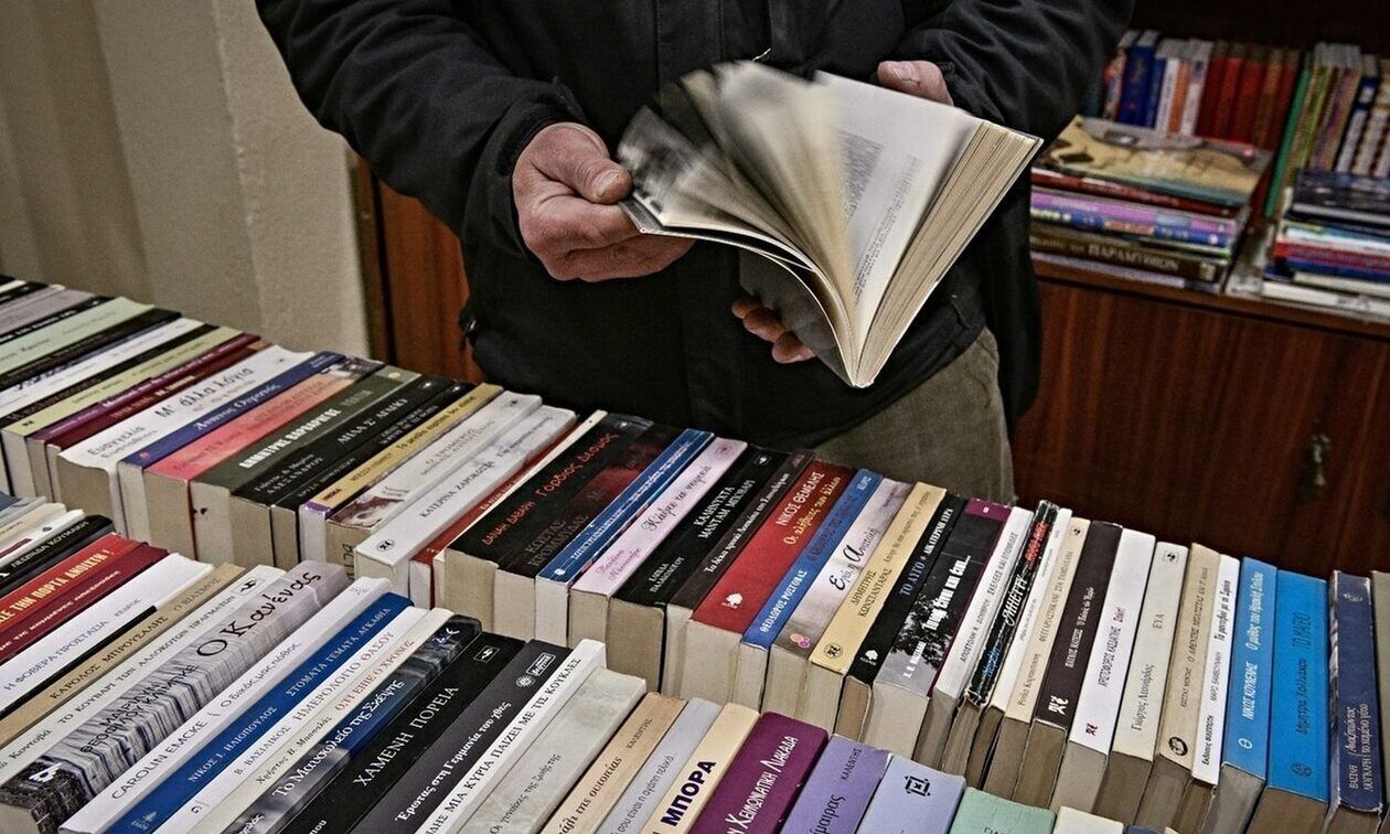 ΔΥΠΑ:-Οι-οριστικοί-πίνακες-για-τα-vouchers-βιβλίων-–-Ποιοι-θα-λάβουν-25-ευρώ