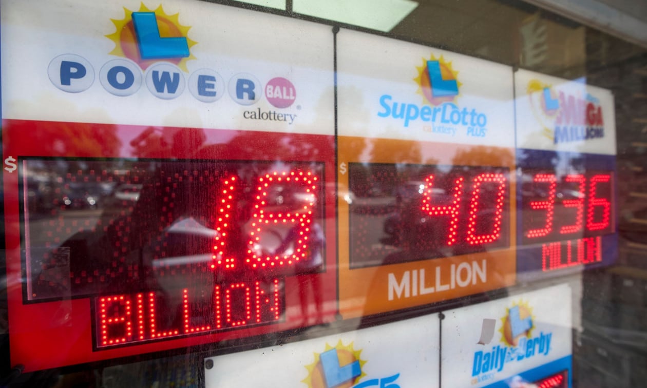 Το-powerball-έφτασε-τα-1,8-δισ.-δολάρια-–-Το-δεύτερο-μεγαλύτερο-τζάκποτ-στην-ιστορία-των-ΗΠΑ
