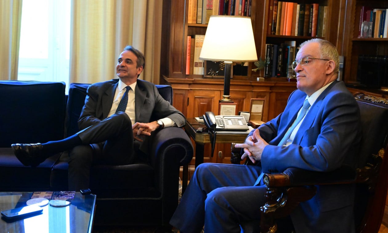 Συνάντηση-Τασούλα-–-Μητσοτάκη-στο-Προεδρικό-Μέγαρο-την-Τρίτη