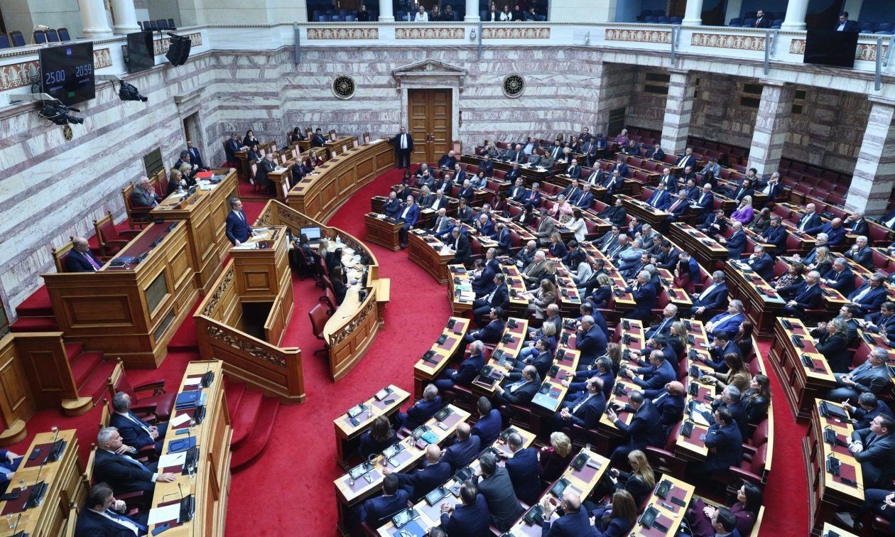 Αλλάζει-το-«παιχνίδι»-στη-Βουλή-–-Ο-αυτόματος-«κόφτης»-που-θα-φέρει…-φωνές