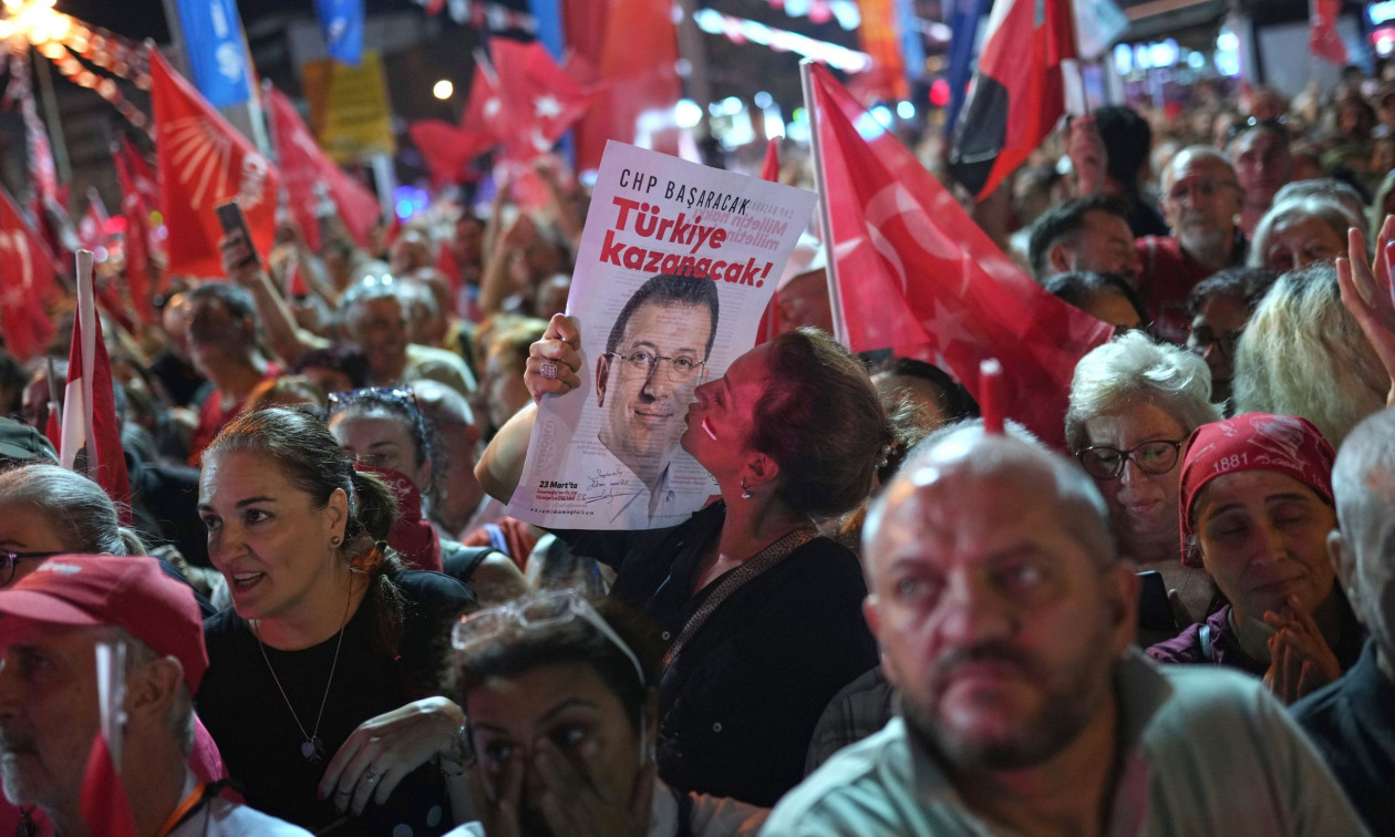 Τουρκία:-Δεκάδες-χιλιάδες-πολίτες-συμμετείχαν-σε-διαδήλωση-του-chp-στην-Άγκυρα