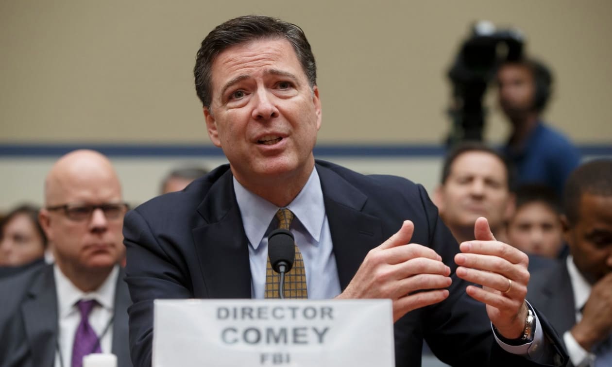 ΗΠΑ:-Ο-πρώην-διευθυντής-του-fbi-κατηγορείται-για-παρεμπόδιση-της-δικαιοσύνης-και-ψευδείς-δηλώσεις