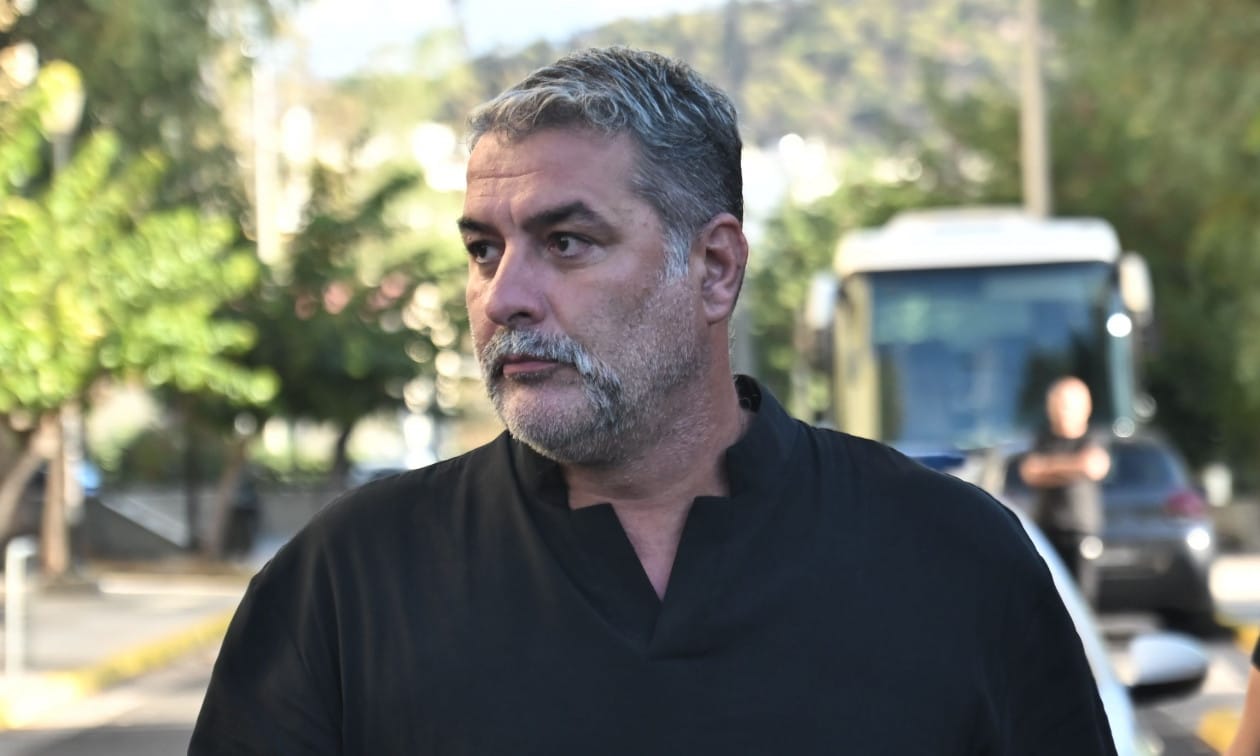 Βασίλης-Μπισμπίκης:-«Δεν-εγκατέλειψα»-–-Θα-πληρώσει-1.200-ευρώ-πρόστιμο,-αφαιρείται-για-1-μήνα-το-δίπλωμα-οδήγησης-(video)