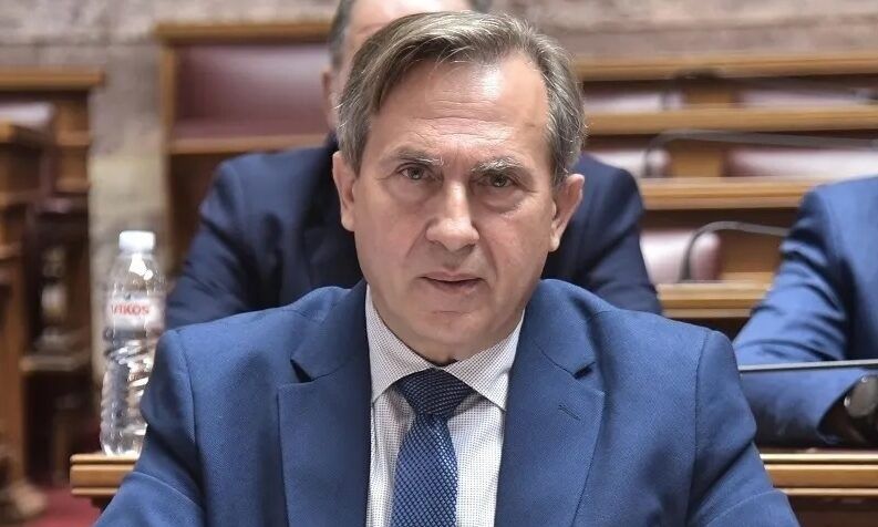 Ο-βουλευτής-που-διέγραψε-η-«Νίκη»-απαντά-–-Τι-καταγγέλει-για-συμφέροντα-και-ηγεσία